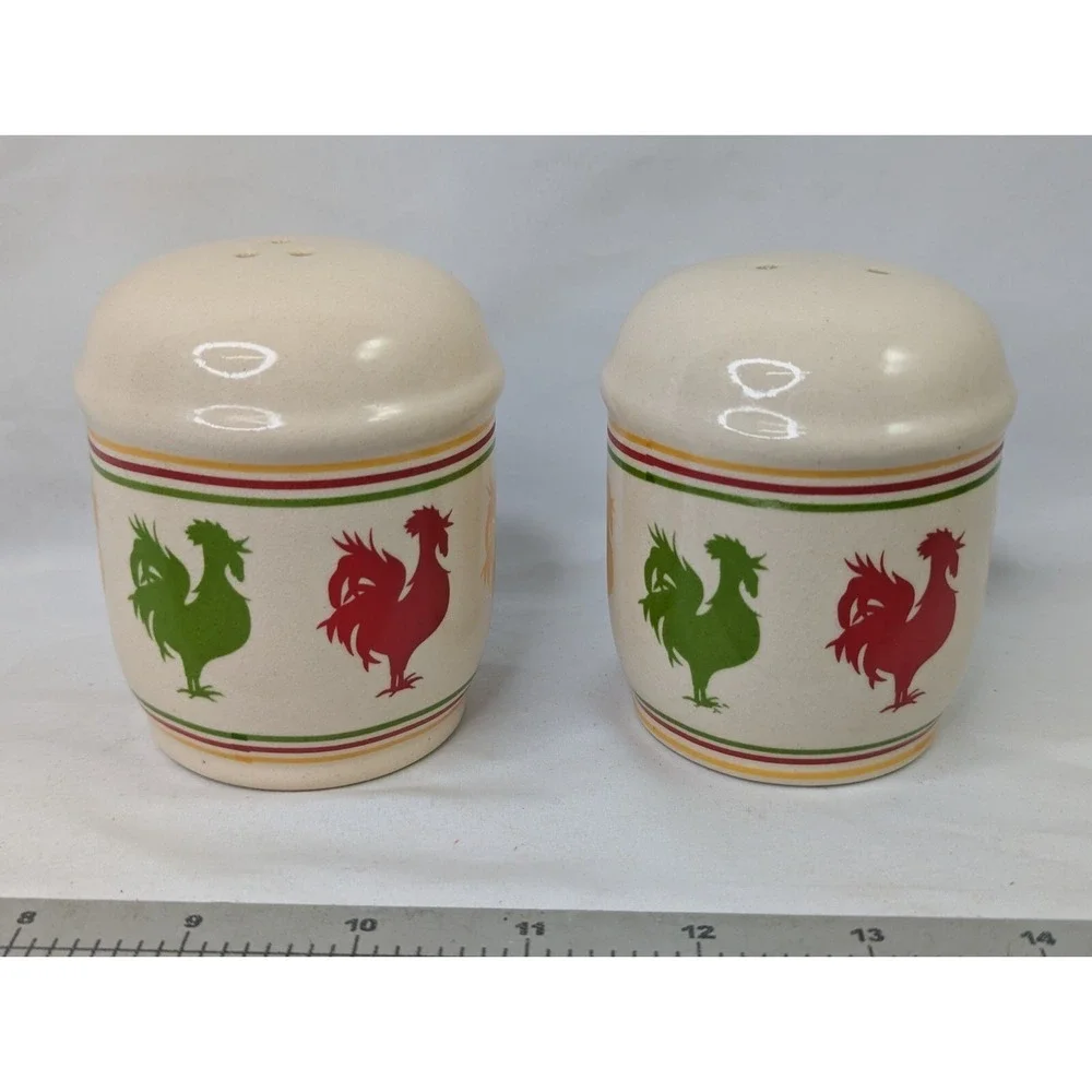 Kathy Hatch Rooster Salt Pepper Shakers Lot‎ Ceramic